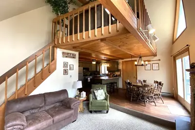 Image de Pet friendly Arrowhead Lake chalet