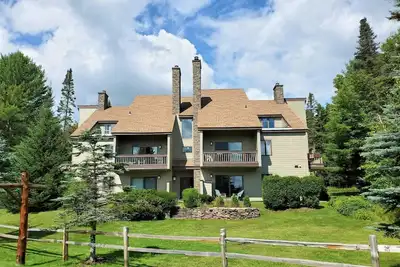 Image de Cozy, relaxing condo overlooking Whiteface Club Resort near Jackrabbit trail.