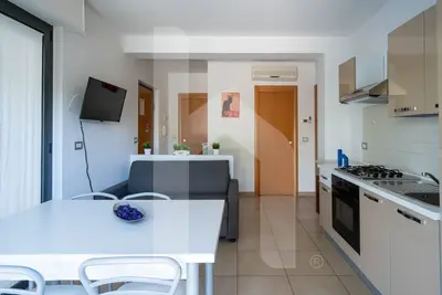 Image de Holiday Rendez Vous 27 - First floor apartment with the pool view