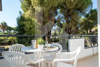 Image de Holiday Rendez Vous 15 - Ground floor apartment with balcony and side sea view