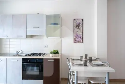 Image de Holiday Rendez Vous 30 - Second floor apartment with side sea view