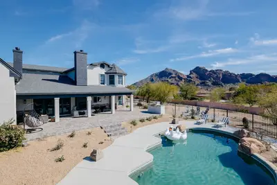 Image de Majestic Mountain Mansion-Pool -Spa & Guest House