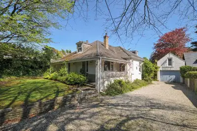 Sandy Lodge Rock, pet friendly, with open fire in Rock