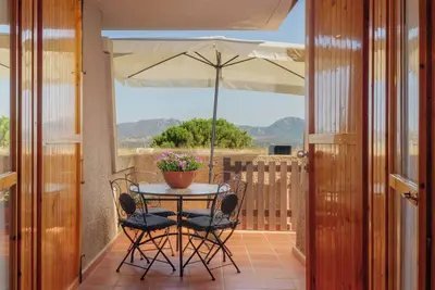 Image de Maison de vacances Casa Smeralda By Anthimea avec vue sur les montagnes, terrasse et Wi-Fi