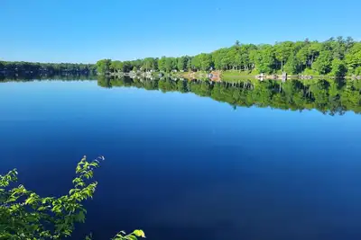 Image de Castaways Cottage on Croton Pond (#3)