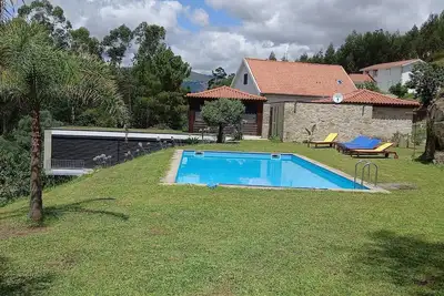 Image de Country house with private pool 2 min. from Ecovia