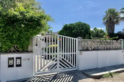 Image de Super Comfortable Villa 30 meters from the beach