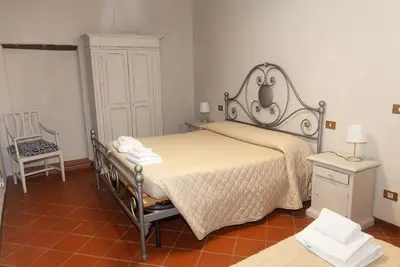 Image de Antonella Apartment, I floor in Villa Torre degli Onesti - 1 of 11 apartments