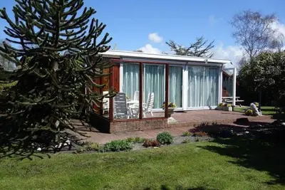 Family bungalow near the beach and sea.