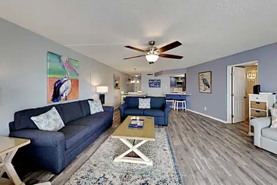 Image de Stunning Balcony Views | 2 Pools, Gym, & Tennis!