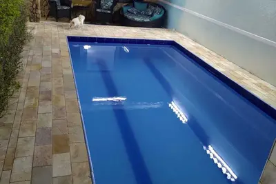Image de Cozy house, family atmosphere, lovely place with swimming pool.