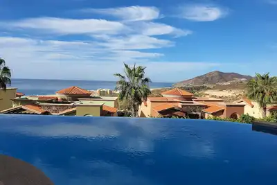 Image de Luxury home with private pool in Paradise