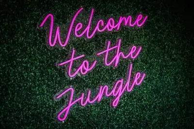 Image de Waterfront Jungalow w/ Dock & Hot Tub!