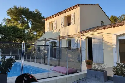 Image de Agréable villa climatisée avec piscine proche du centre-ville d’Aix-en-Provence