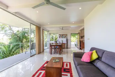 Image de Lapa Roja: 2-Bedroom Ocean-View Apartment in Villa Mar y Sol