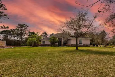 Image de 6b/5b Estate on 2+ Acres W/Pool, Guesthouse, Theater & More