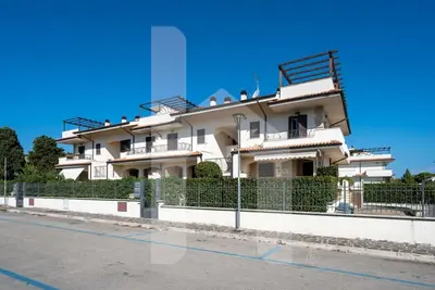 Micaene D06 - Argo - Four-room apartment with balcony