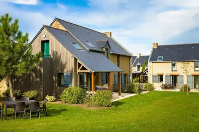 Image de Appartement près d'un village ostréicole breton