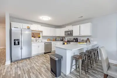 Image de King Master Suite/Cozy townhome, Close to Wvu