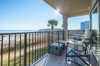 Image de Updated Beachfront Condo on Okaloosa Island