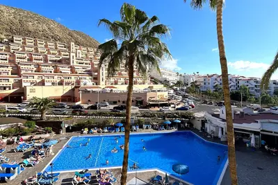 Image de Pool  view studio in Castle Harbour (C005)