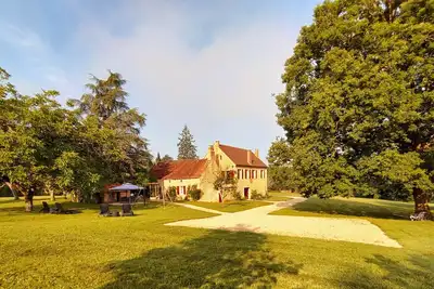 Image de Idyllic family retreat - spacious, tranquil, Games Room in a restored Farmhouse