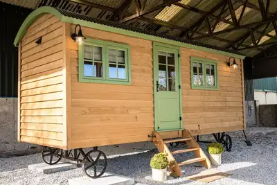 Image de The Shepherd's Hut at Northcombe Farm
