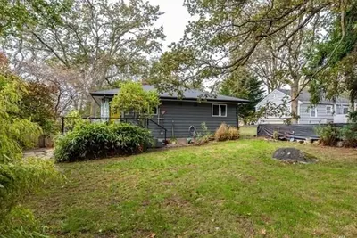 Image de Bright 2bd home, water view, close to old town.