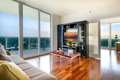 Image de A new dimension of relaxation & joy 2 Bedroom Apartment