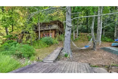Image de Chattooga Lakefront Cabin w\/ Hot Tub + Pvt. Dock!