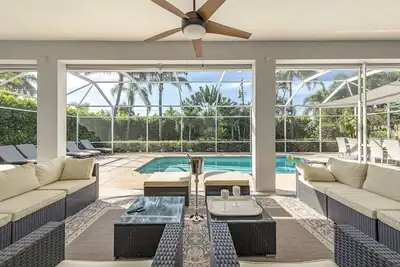 Image de Min 2 Beach Dining Pool 8 ppl Lux Family Villa