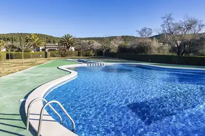 Image de Belle maison de vacances pour 4 personnes avec piscine et terrasse