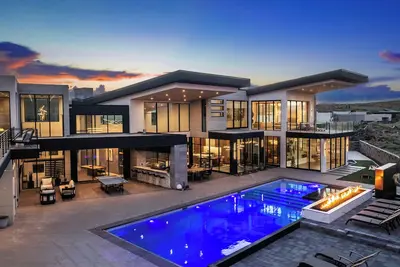 Image de Eleanor at Copper Rock Golf Course| Private Pool, 2 Hot Tubs, Basketball Court, and more