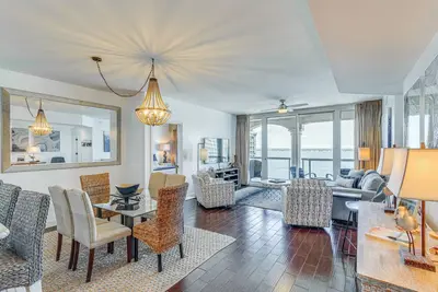 Image de Exquisite Island Condo: Resort Perks & Views!