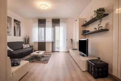 Image de Appartement \"Verde House 2\" avec vue sur les montagnes, balcons, jardin partagé et Wi-Fi
