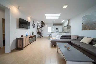 Image de Top floor apartment, roof terrace with sea view, two bedrooms, Adults Only