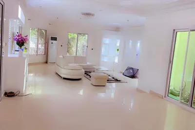 Image de Agréable chambre Economique avec salle de bain A coté de la mer