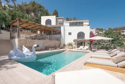 Image de Can Furnet - Quatre Chambres Villa, Couchages 10