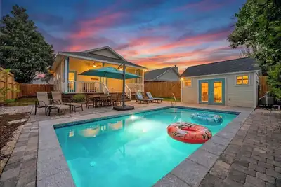 Image de Sunsail Cottage-Golf Cart Deals-Pool Heat Deals