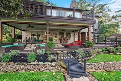 Image de Lakefront Home on Quiet Cove:  Fishing, Fun, & Relaxing View, Sleeps 10.