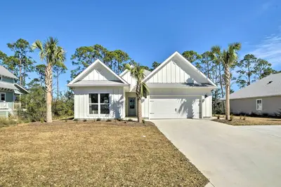 Image de Modern Port St Joe Getaway - Steps to Beach!