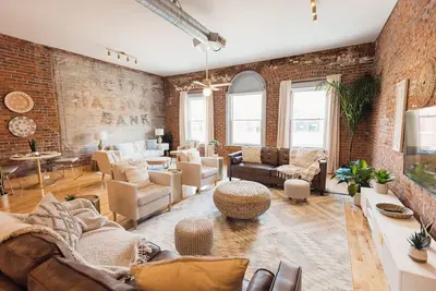 Image de Spacious 2 Bed Loft in Johnson City