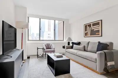 Amazing Midtown West 2br w/ Gym & W/D, near Hudson Yards, by Blueground
