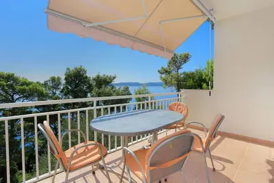 Image de Appartement de deux chambres avec la terrasse et la vue sur le mer Brela, Makarska (A-6688-d)