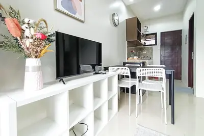 Image de Manzil Anilao B&B 2 chambres apt U4