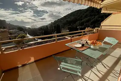 Image de Superbe appartement T2 en résidence avec Piscine, tennis et garage
