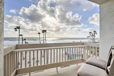 Image de Charming Oceanside Condo w/ Beach & Pool Access!