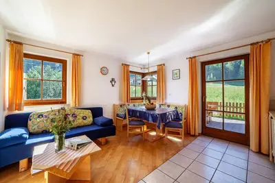 Image de Appartement 'Rieglhof Geiernest' avec vue sur les montagnes, jardin et Wi-Fi