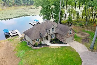 Image de Idyllic, Waterfront Home on Crooked Lake with 2. 5 Wooded Acres