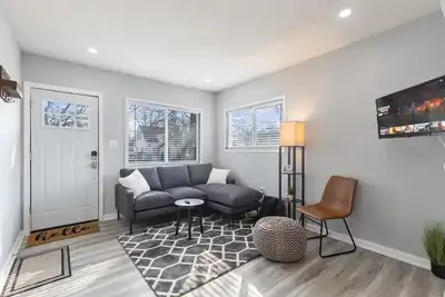Image de Southside Pro-Home Near Msu & Downtown w/Fast WiFi